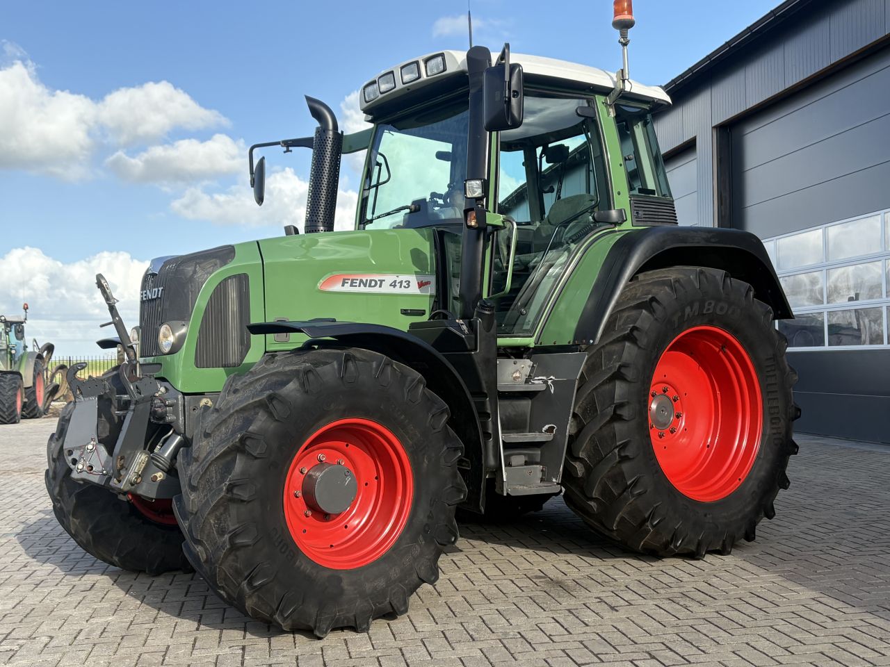 Fendt 413 Vario tms