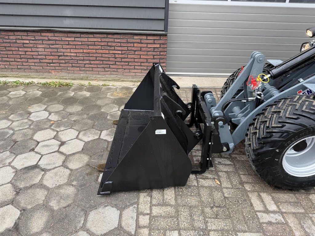 TE HUUR Giant G2500 HD X-TRA minishovel 2,5 T