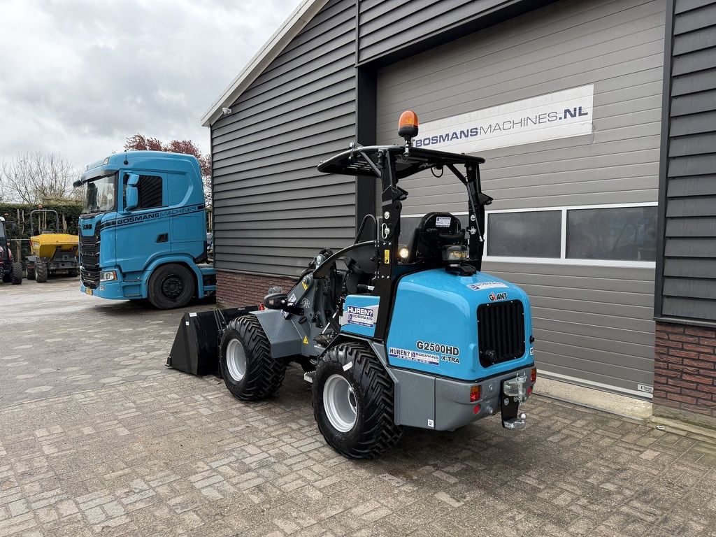 TE HUUR Giant G2500 HD X-TRA minishovel 2,5 T