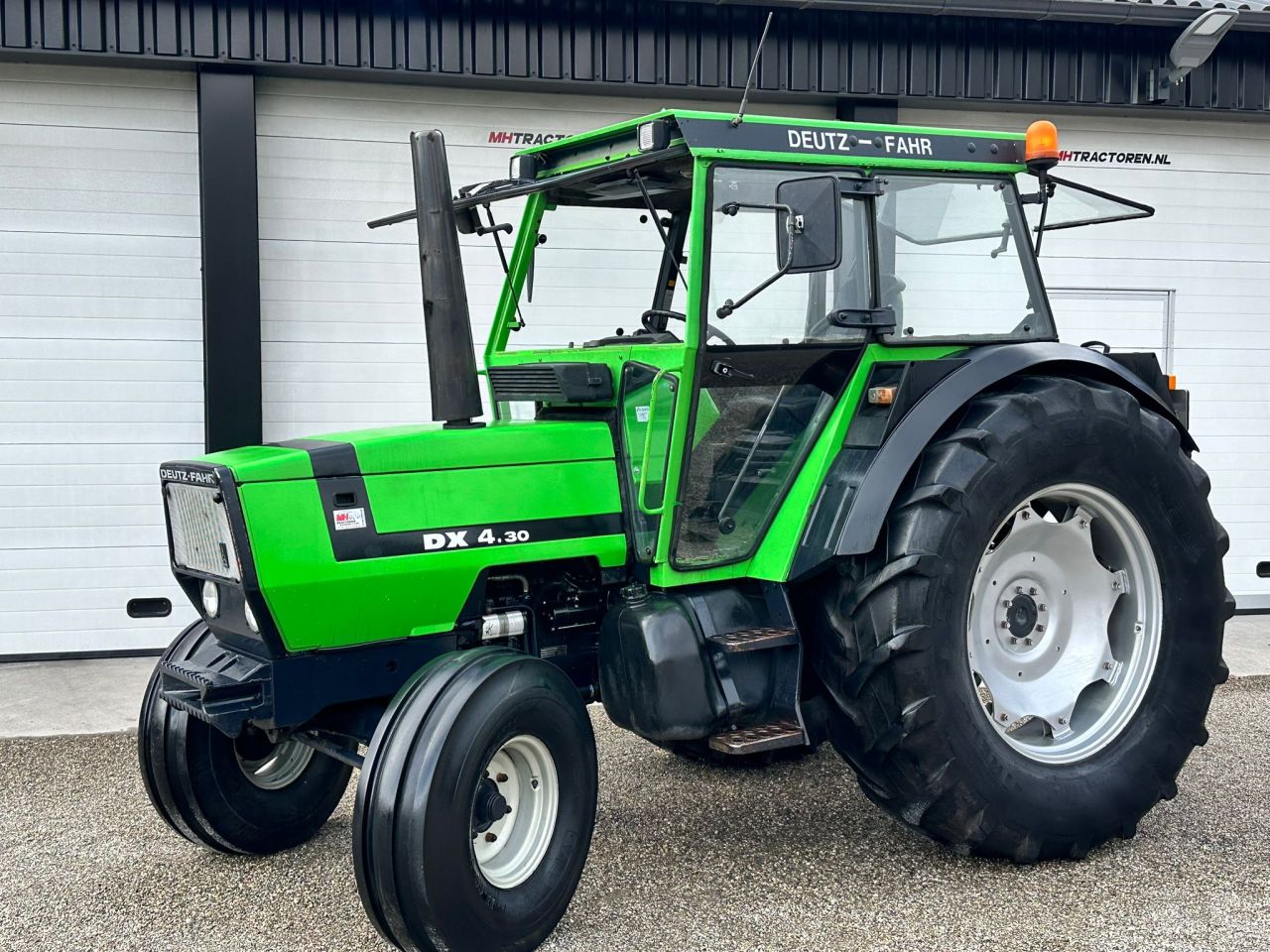 Deutz dx 430 4.30