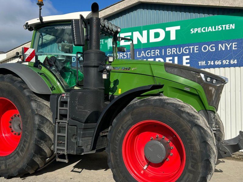 Fendt 1042 Vario S4 Profi Plus VarioGrip