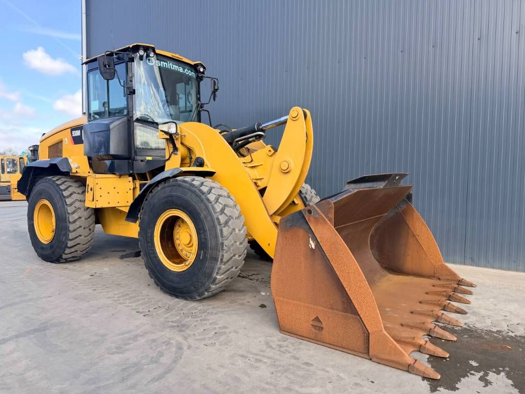 CAT 938M