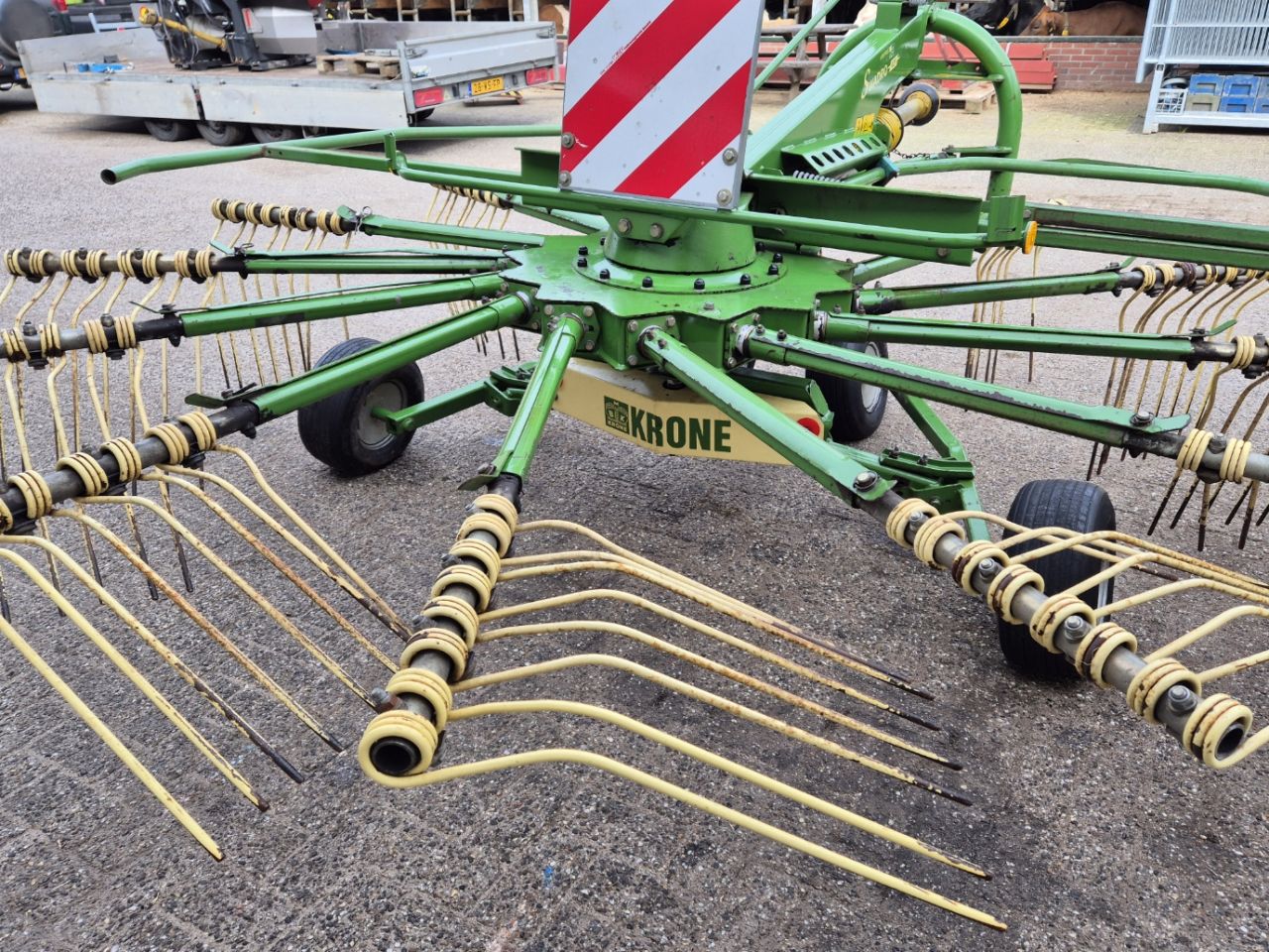 Krone Swadro 421 enkele hark