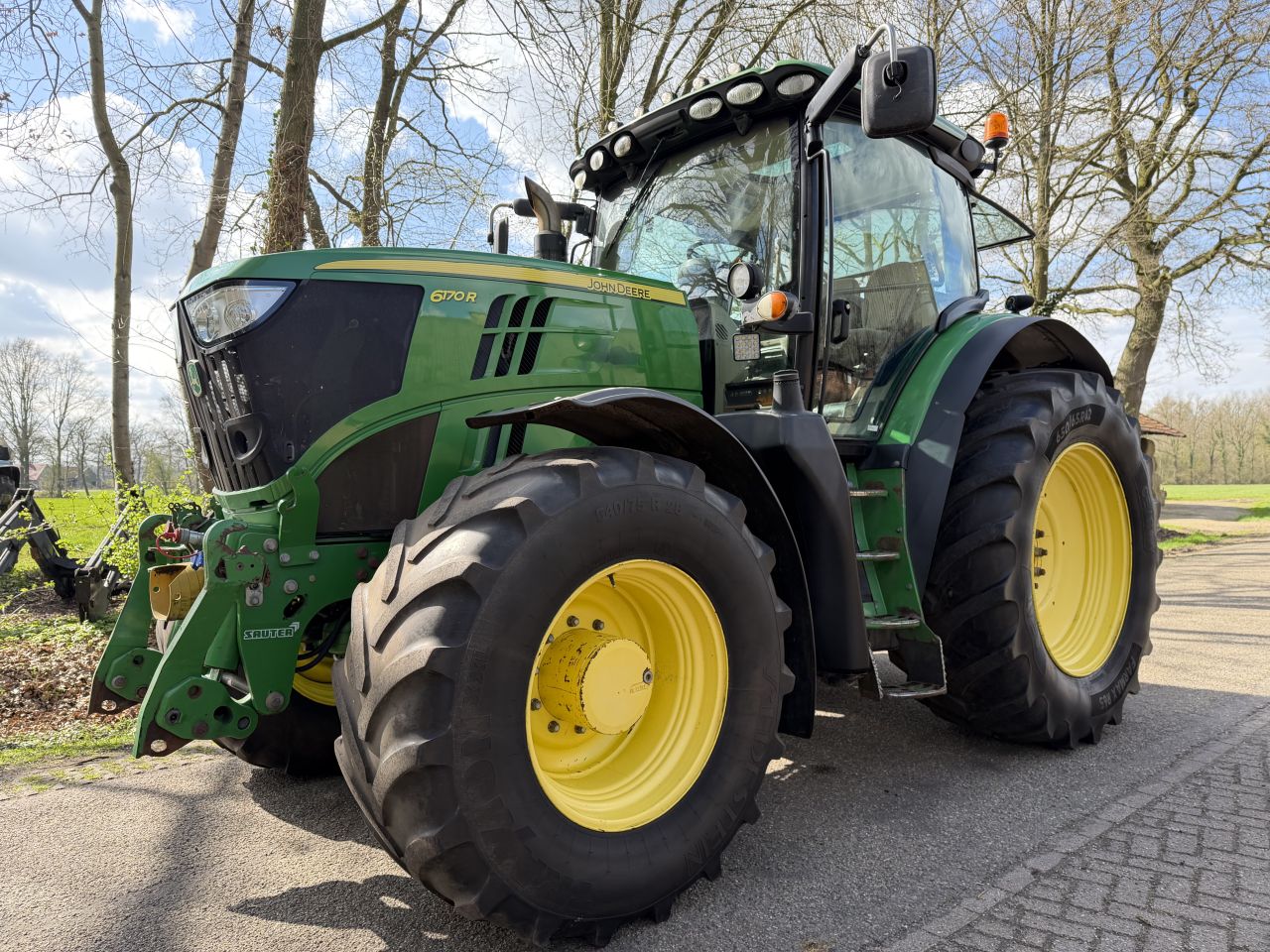 John Deere 6170R AP