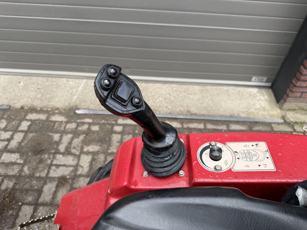 Heracles H180 kniklader / minishovel BJ 2020