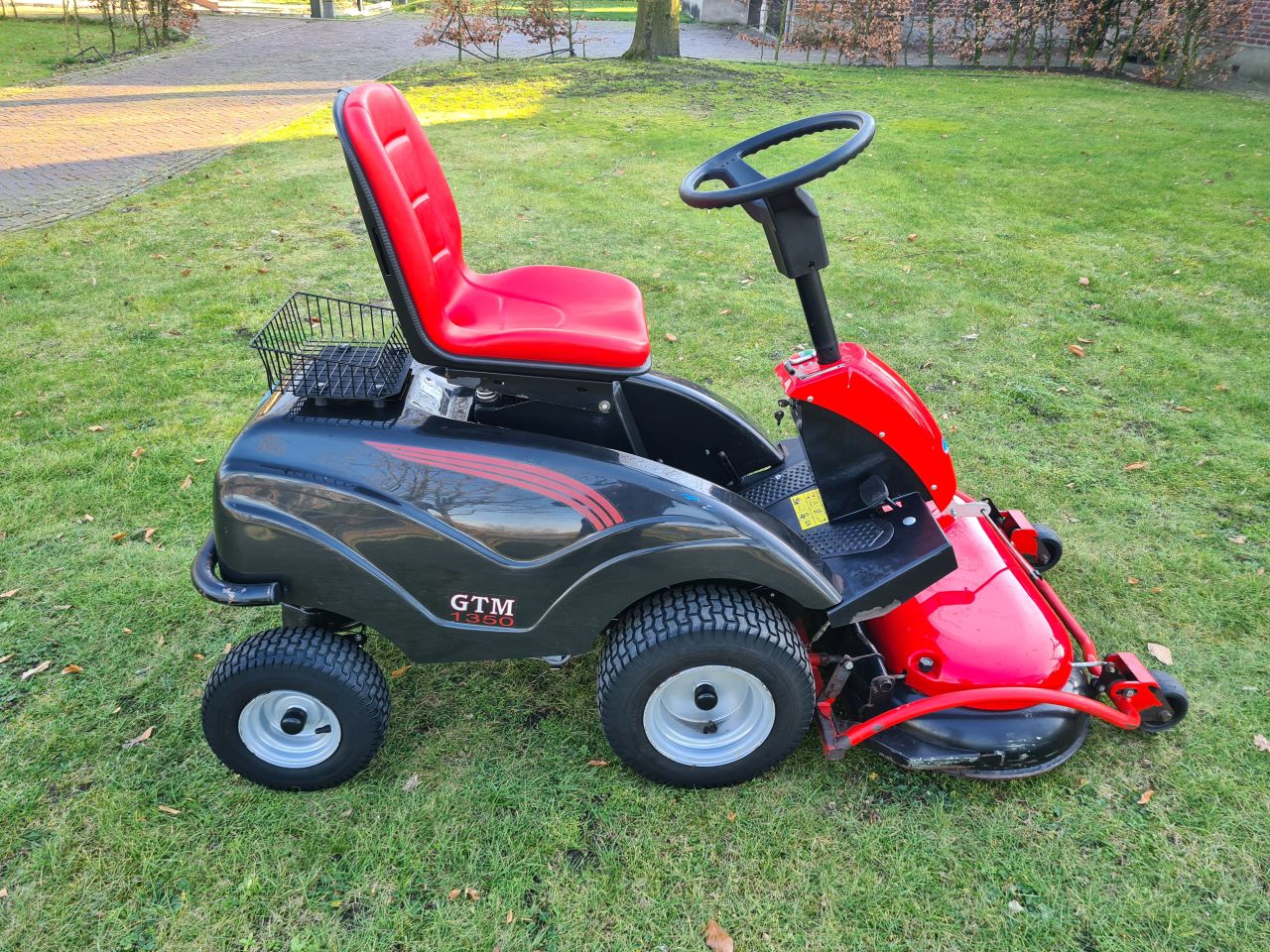 GTM 1350 frontmaaier mulch mulchmaaier zitmaaier hydrostaat