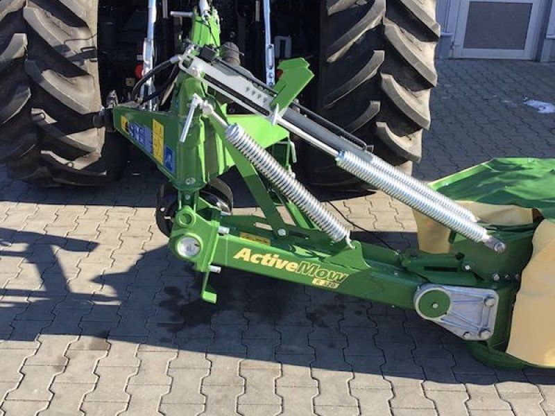 Krone AM R 320