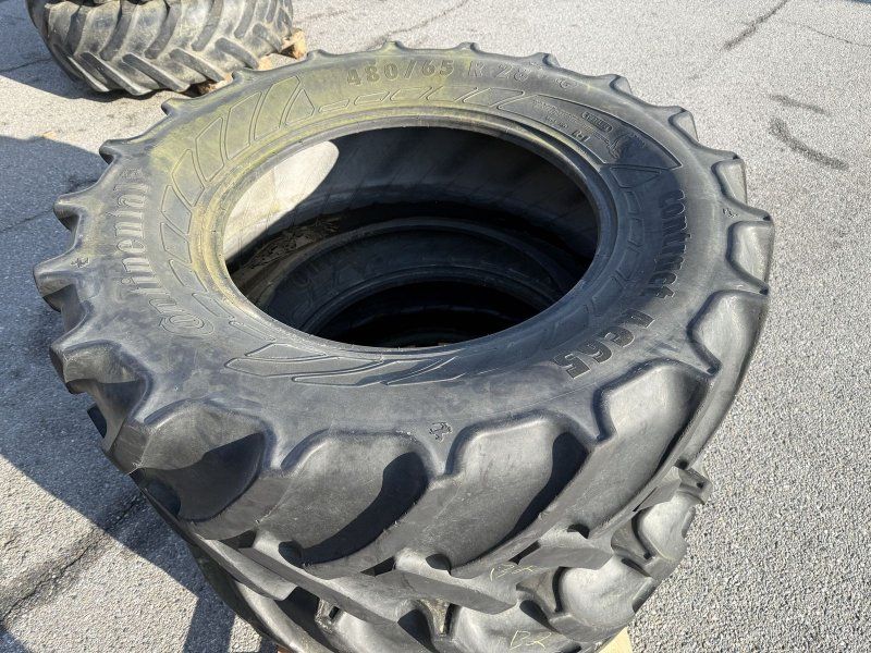 Continental 480/65 R 28 Contract AC65