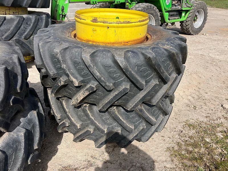 Zwillingsräder 460/85R30 passend an 28 Zoll Hauptrad