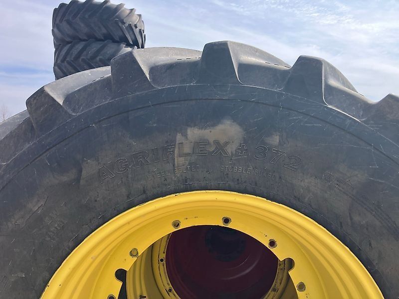 John Deere 900/60R42 Räder für 7R/8R an Guss-Schüssel