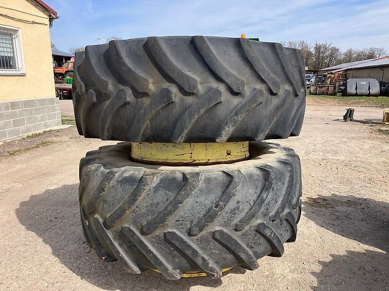 Zwillingsräder 710/70R42 passend an 42 Zoll Hauptrad