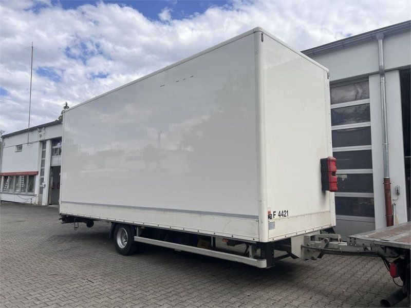 Ackermann Z-KA-F10.57,5 1 Achs Planen 10,5 t GG