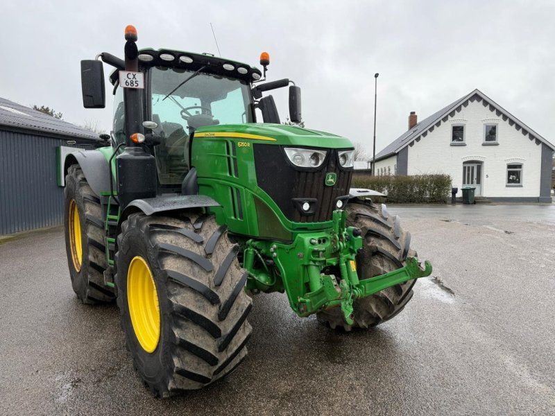 John Deere 6250R