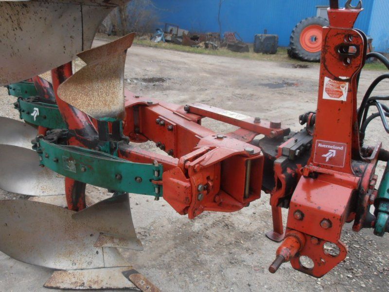 Kverneland ED 100 med stenudløser lift