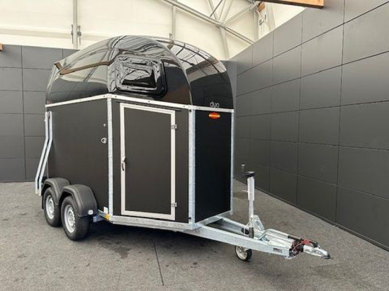 Böckmann Pferdeanhänger Duo Esprit 2,4to mit Sattelkammer