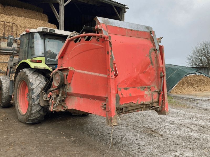 Kuhn PRIMOR 2060 M