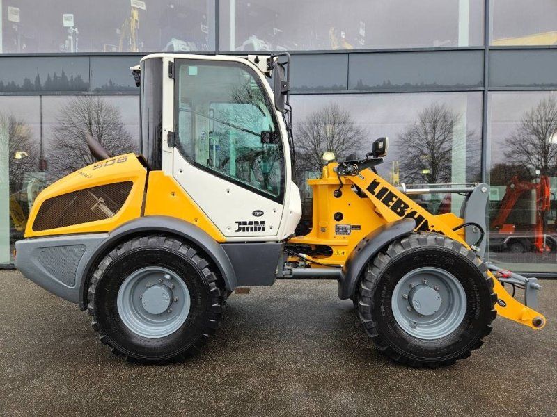 Liebherr l506c