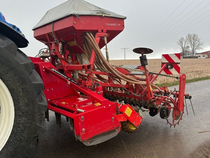 Kverneland DA  mit Kongskilde Kreiselegge