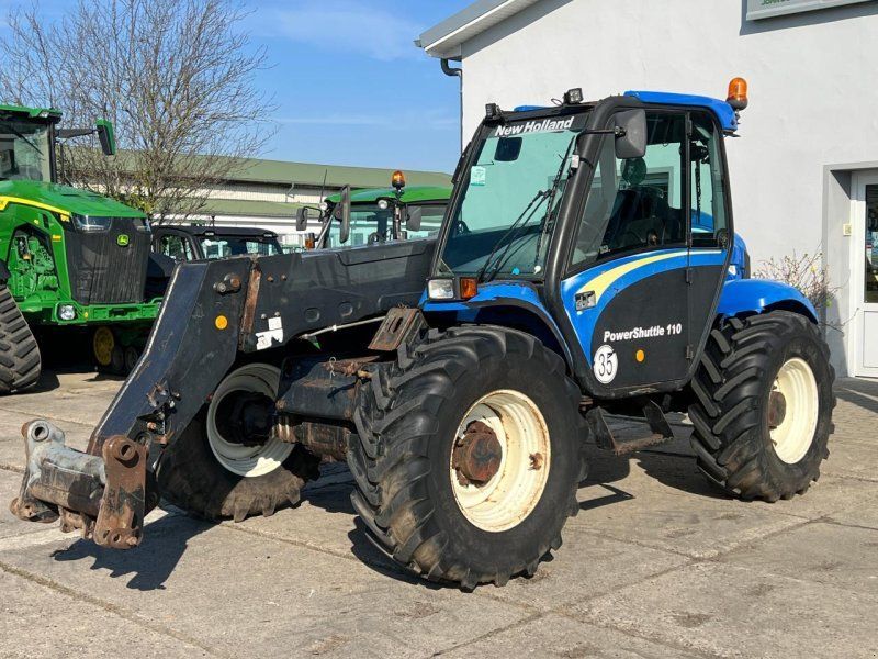 New Holland LM435 A PowerShuttle 110