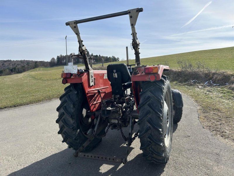 Massey Ferguson 235