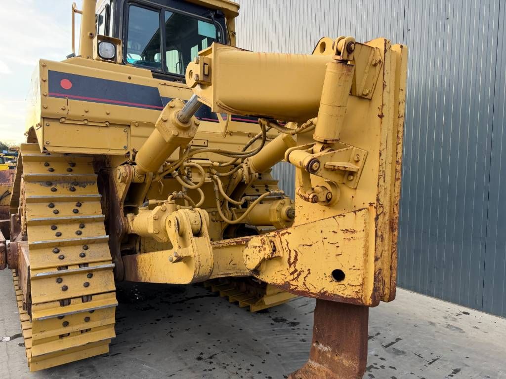 CAT D8R SERIES II
