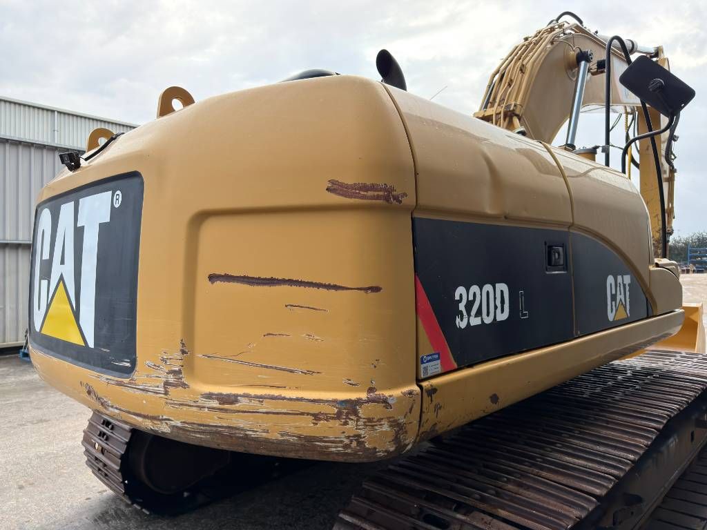 CAT 320D L