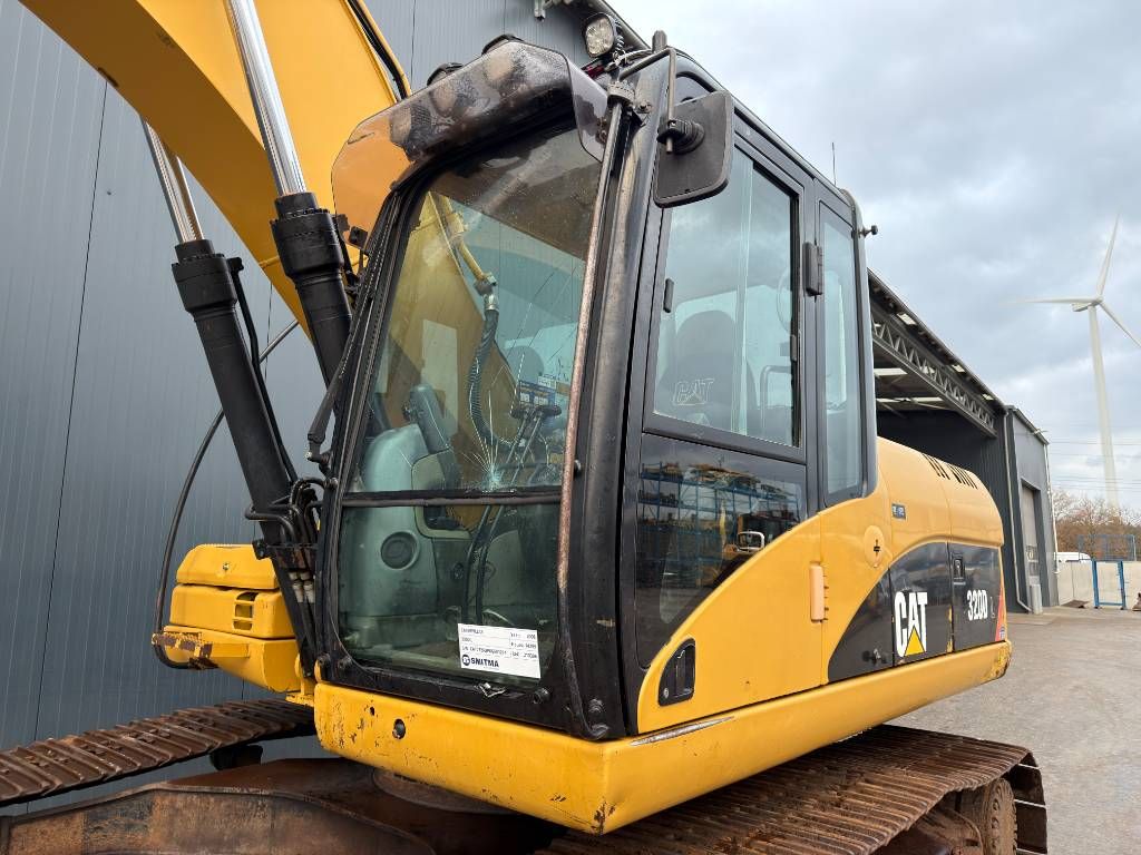 CAT 320D L