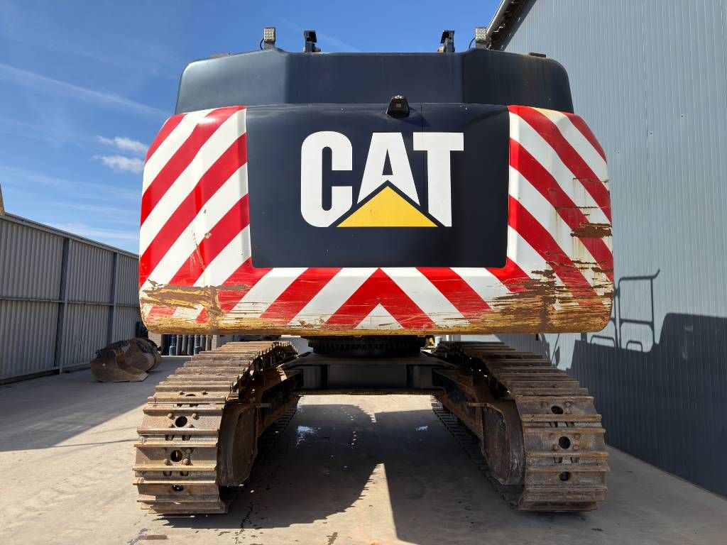 CAT 352F