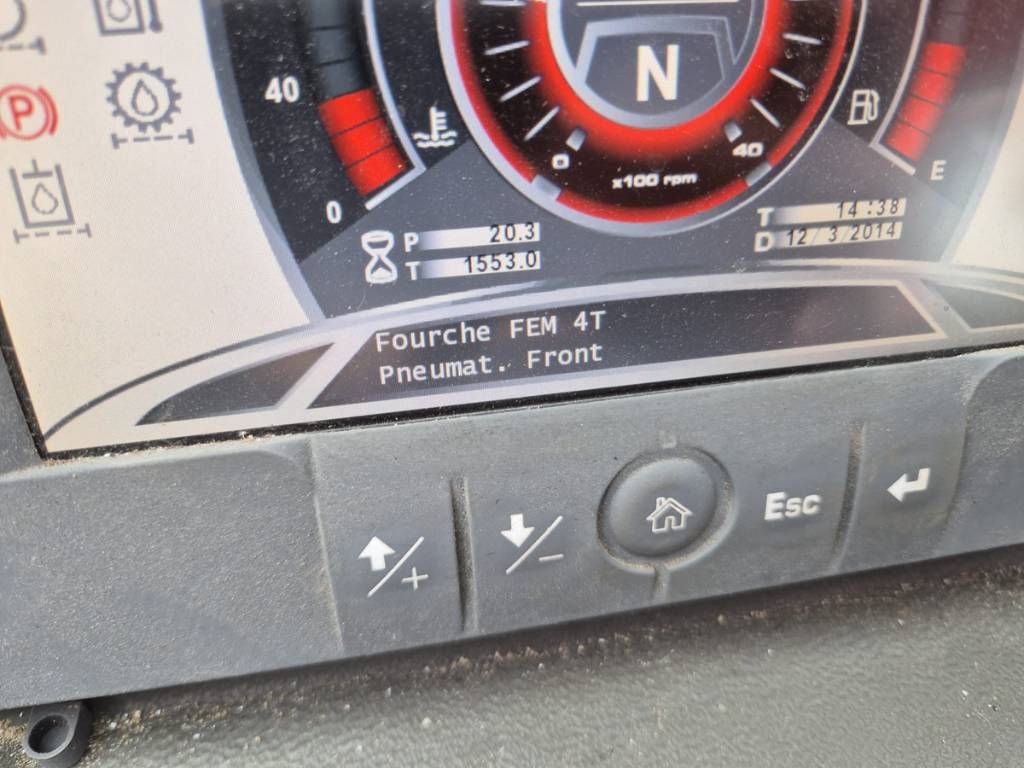 Manitou MRT 2540 Plus Privilege ST4