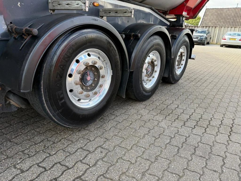 Schwarzmüller 28m3 Hardox Stahl Thermo/Geisoleerde Liftas Alcoa