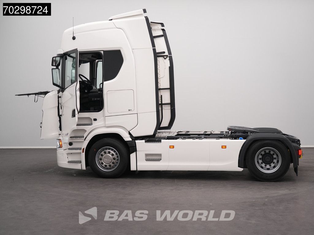Scania S560 4X2 NEW! Retarder Full-Air 2xTanks Leder Standklima Navi ACC LED VECTO 3