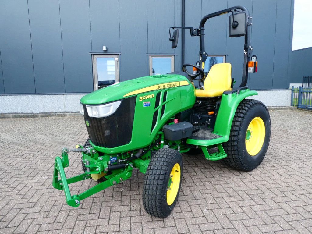 John Deere 3038R 4wd HST / 01236 Draaiuren / Full Options