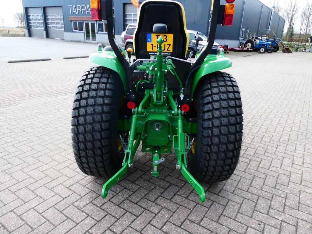John Deere 3038R 4wd HST / 01236 Draaiuren / Full Options
