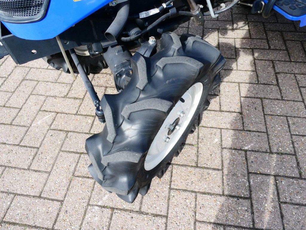 Iseki TM3187 4wd / 0126 Draaiuren / Stuurbekrachtiging