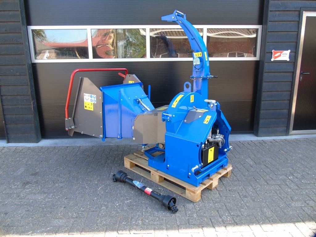Houtversnipperaar versnipperaar BX 52R met hydraulische invoerro
