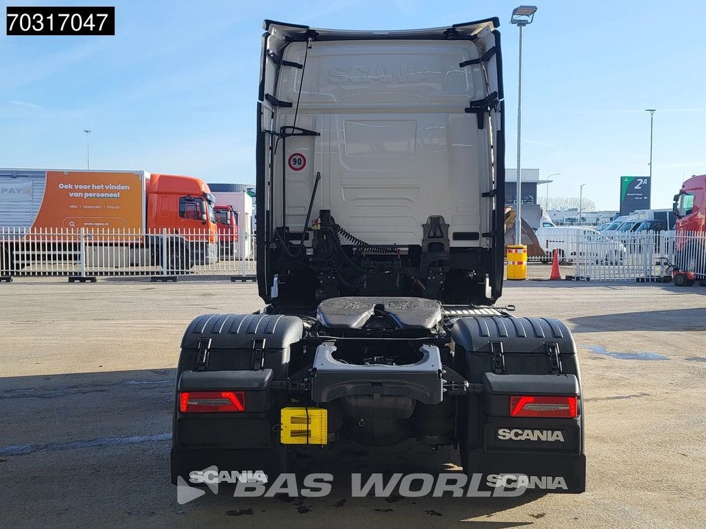 Scania S660 4X2 Retarder Full-Air 2x Tanks Standklima Leather Led ACC Alcoa Euro 6