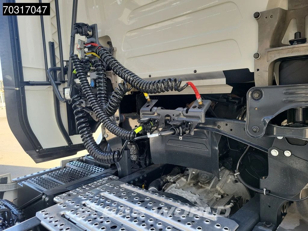 Scania S660 4X2 Retarder Full-Air 2x Tanks Standklima Leather Led ACC Alcoa Euro 6