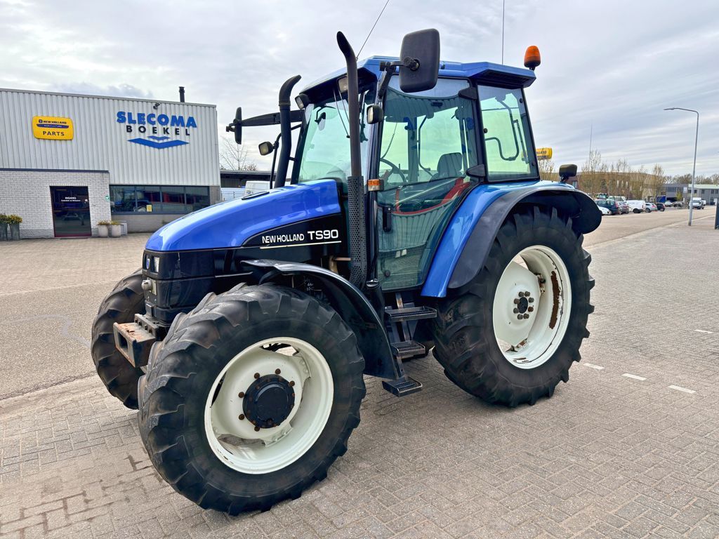 New Holland TS90 4WD