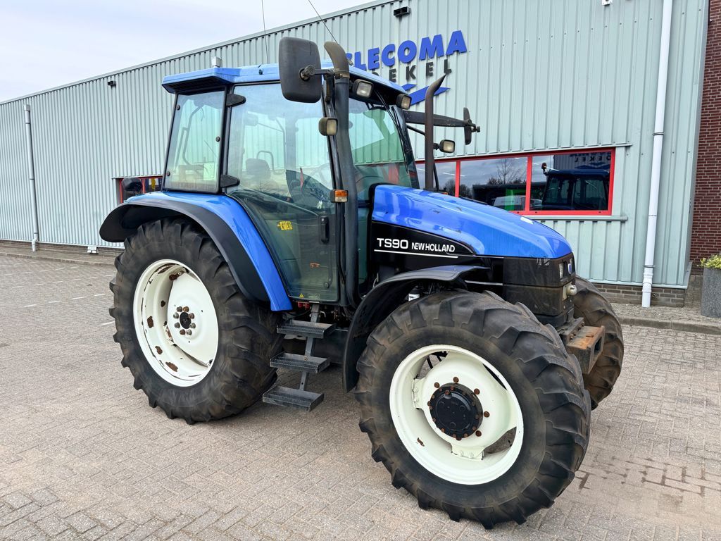 New Holland TS90 4WD