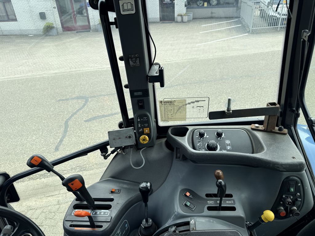 New Holland TS90 4WD