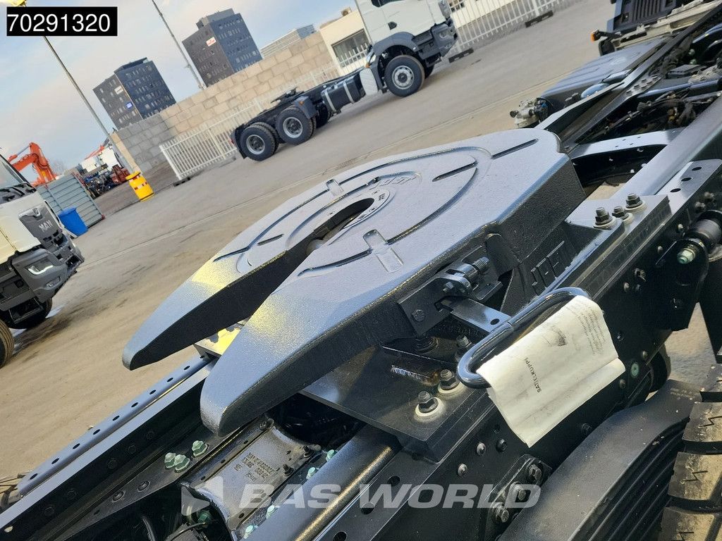 MAN TGS 33.400 6X4 NEW! Full-Steel Big-Axle Drumbrakes LED Euro 2