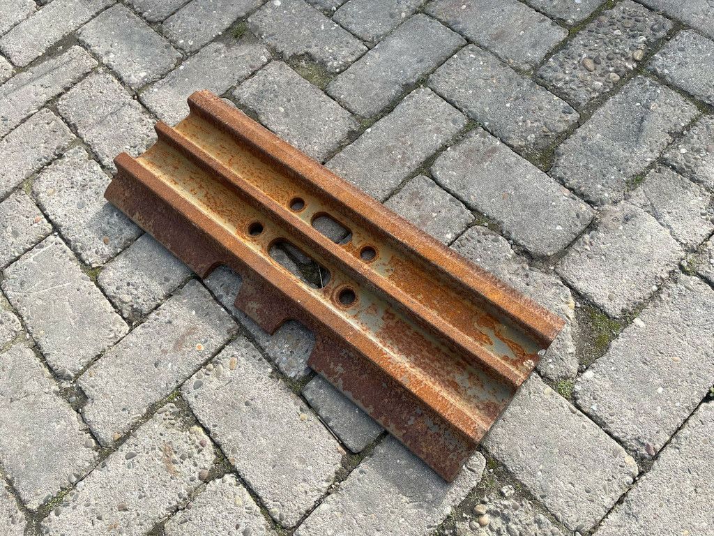 Volvo SHOES | TRACK PLATES | 60 CM | FAHRWERK