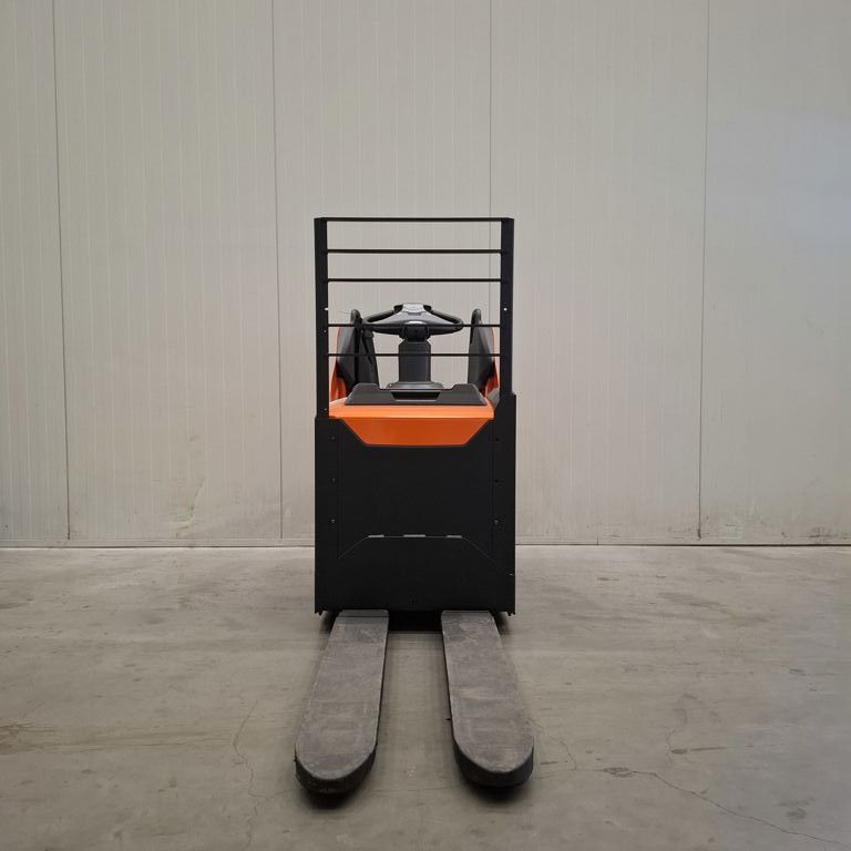 TOYOTA LPE220 Nieuw!