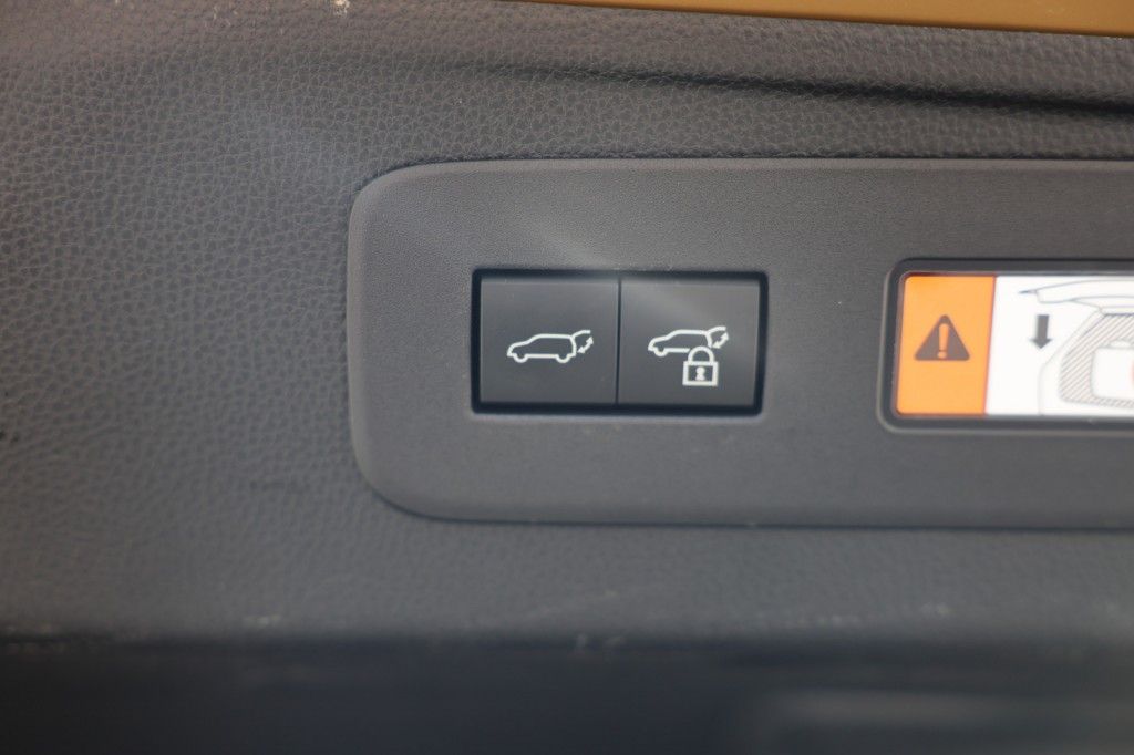 Toyota Landcruiser 250 2.8 D-4D 5DRS *FIRST EDITION* A/T VAN