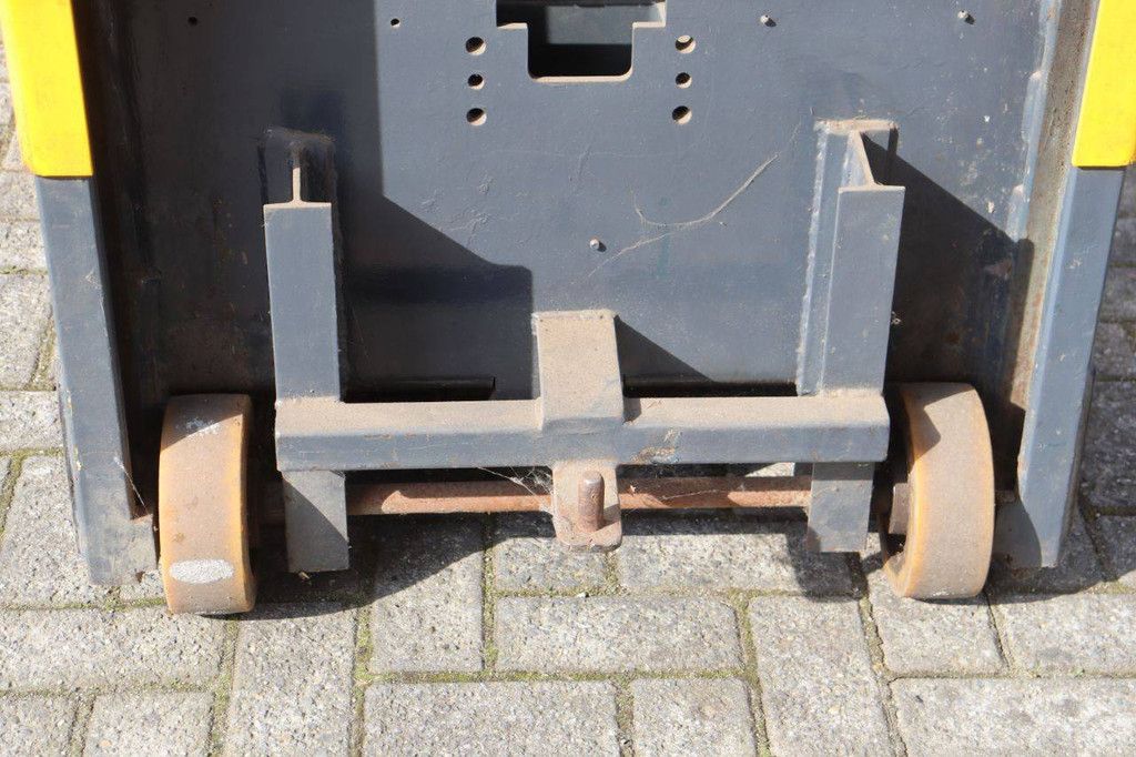 Traktor Jungheinrich ECE 220 Elektro 2000kg 2006