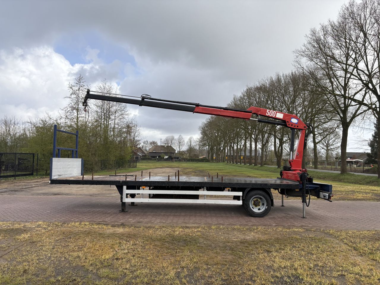 Be oplegger 8 TON VERHAGEN met HMF kraan
