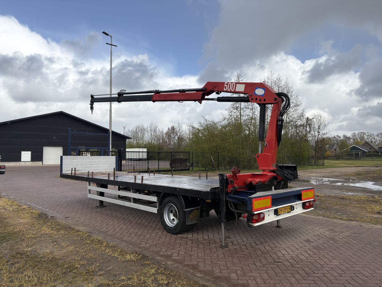 Be oplegger 8 TON VERHAGEN met HMF kraan