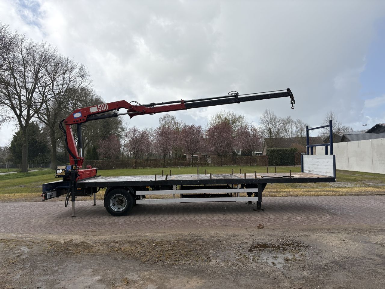 Be oplegger 8 TON VERHAGEN met HMF kraan