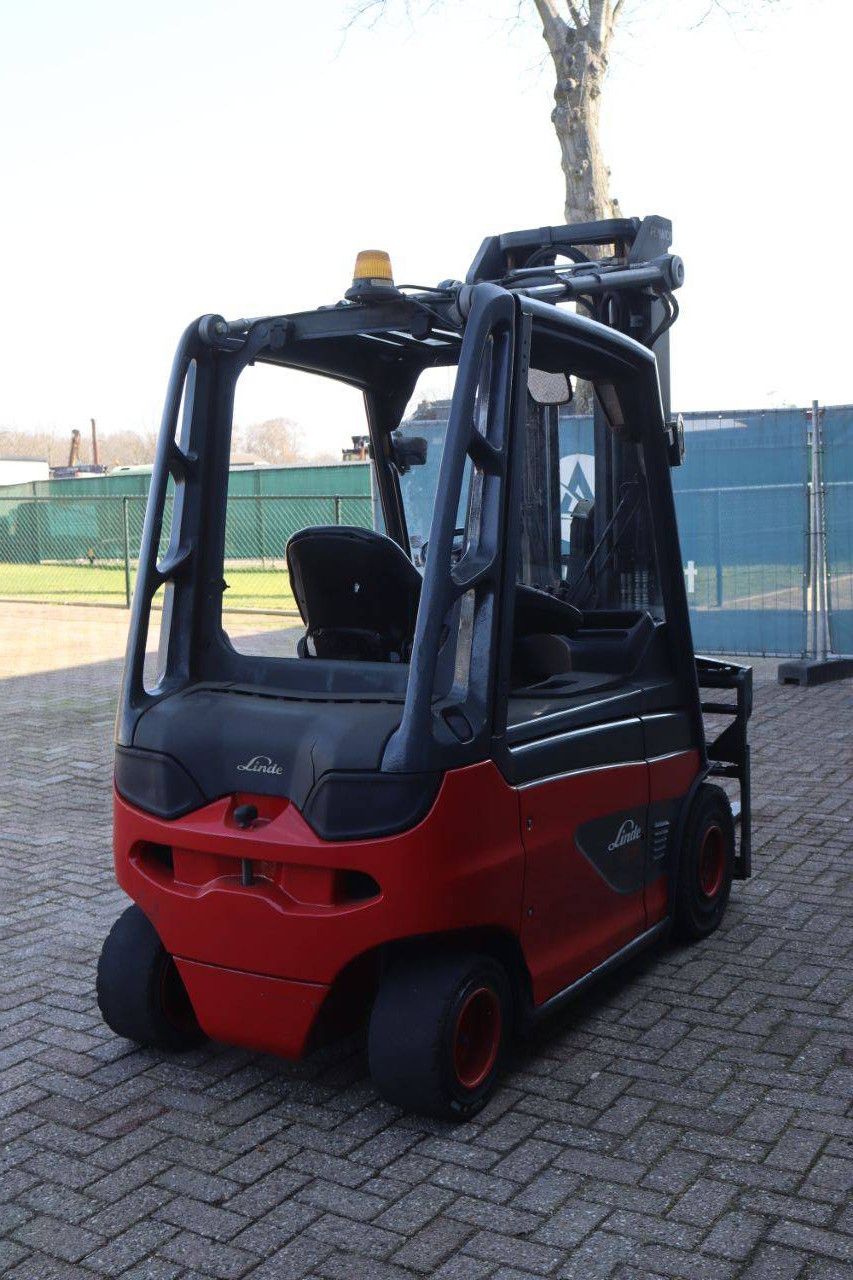 Linde E25-01 Electric Forklift 2500kg 2013