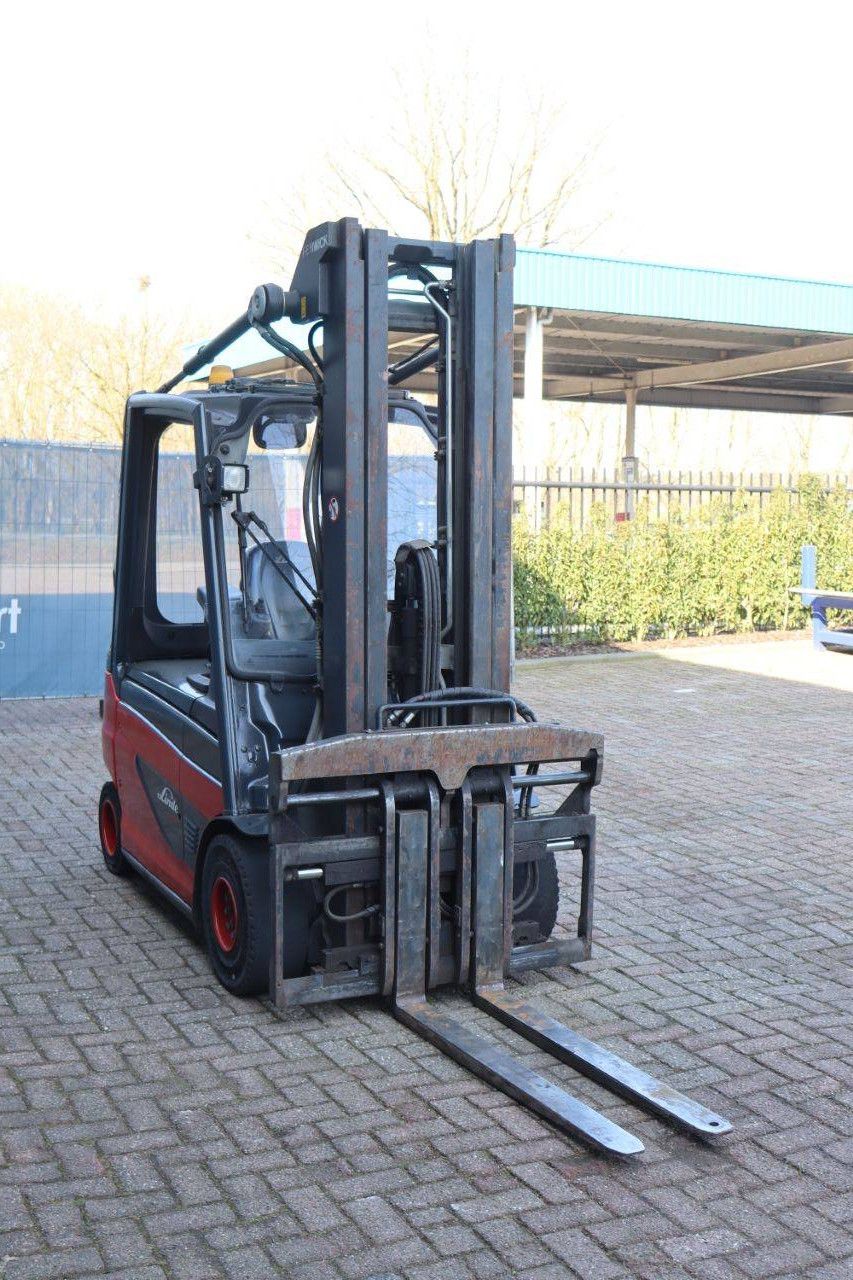 Linde E25-01 Electric Forklift 2500kg 2013